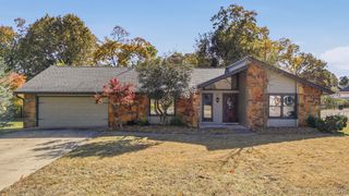 605 E Van Buren Street, Broken Arrow, OK 74011