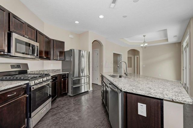 76 Courtyard Crossing Drive, Powell, OH 43065