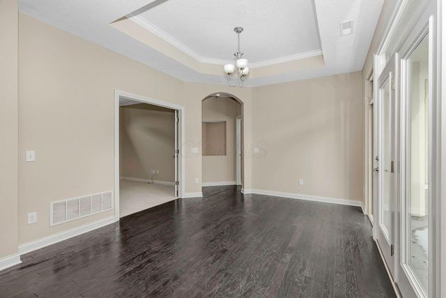 76 Courtyard Crossing Drive, Powell, OH 43065
