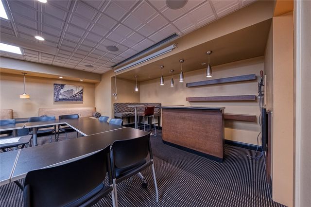 320 Fort Duquesne Blvd 4E, Downtown Pgh, PA 15222