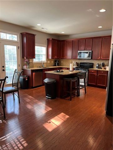 2662 Dandelion Drive, High Point, NC 27265