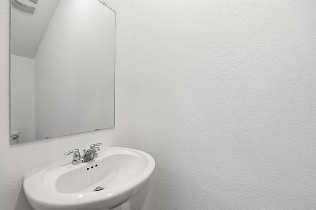 908 Rancho Del Cielo LOOP, Jarrell, TX 76537