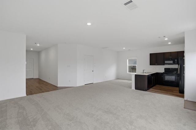 908 Rancho Del Cielo LOOP, Jarrell, TX 76537