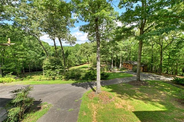 88 Wagon Tracks Ridge, Mineral Bluff, GA 30559
