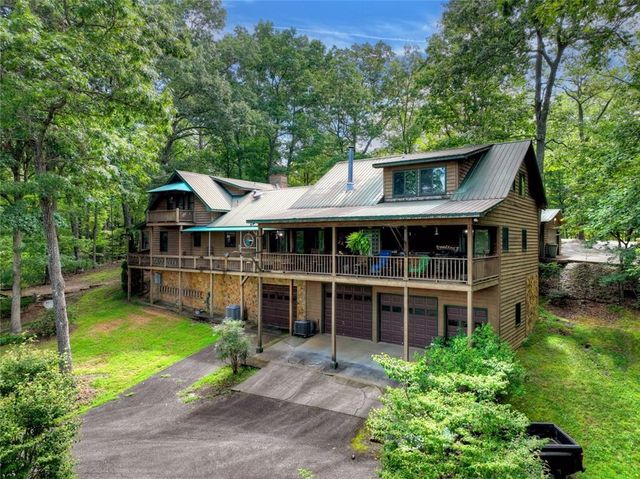 88 Wagon Tracks Ridge, Mineral Bluff, GA 30559