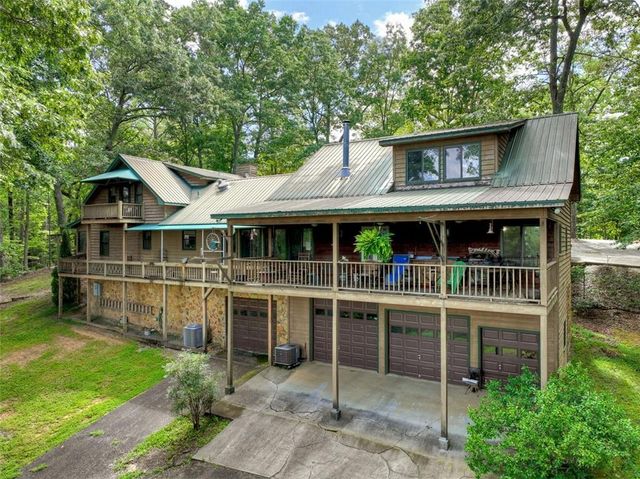 88 Wagon Tracks Ridge, Mineral Bluff, GA 30559