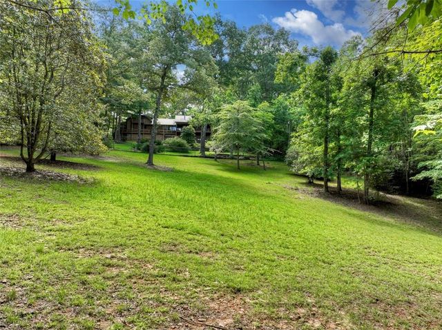 88 Wagon Tracks Ridge, Mineral Bluff, GA 30559