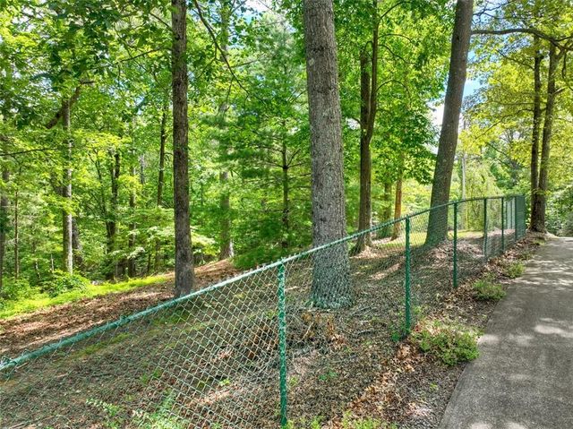 88 Wagon Tracks Ridge, Mineral Bluff, GA 30559
