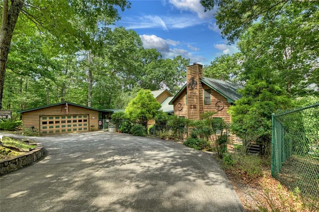 88 Wagon Tracks Ridge, Mineral Bluff, GA 30559