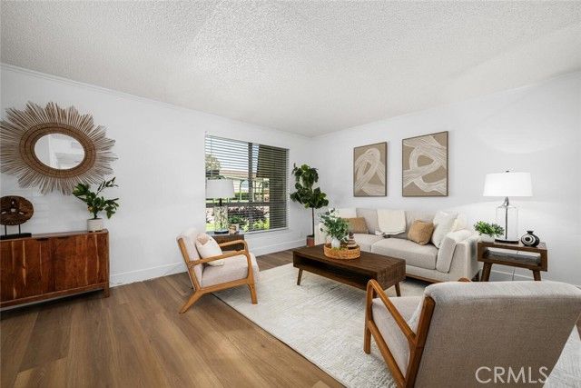 4236 Larwin, Cypress, CA 90630