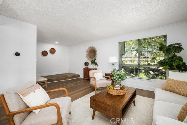 4236 Larwin, Cypress, CA 90630