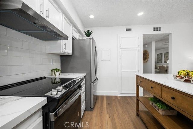 4236 Larwin, Cypress, CA 90630