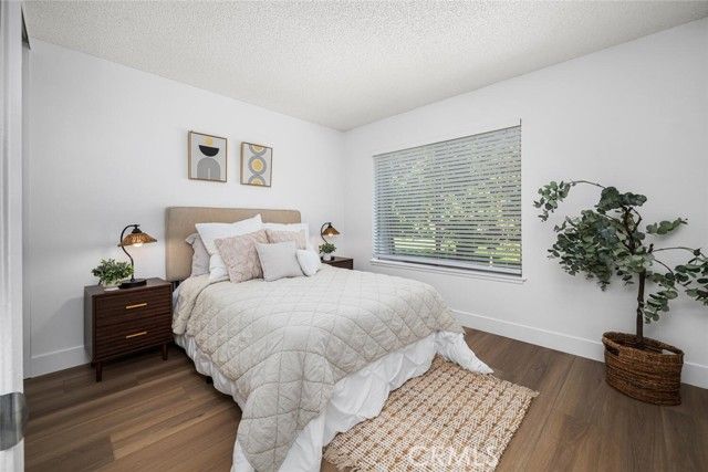 4236 Larwin, Cypress, CA 90630