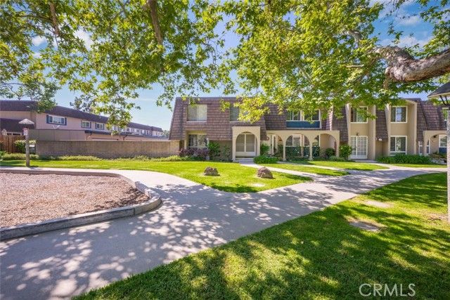 4236 Larwin, Cypress, CA 90630