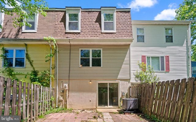 2713 WOOD HOLLOW PL, Fort Washington, MD 20744