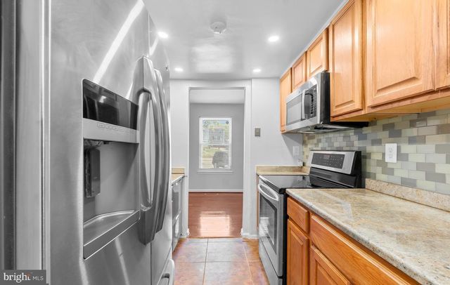 2713 WOOD HOLLOW PL, Fort Washington, MD 20744