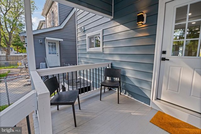 121 DICKINSON AVE, Hamilton, NJ 08629