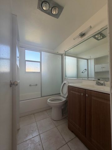 64 Norwich, West Palm Beach, FL 33417