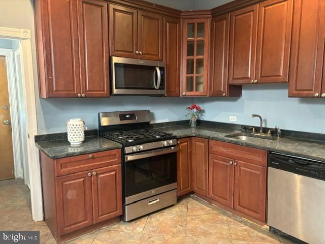 3527 OLD YORK RD, Philadelphia, PA 19140