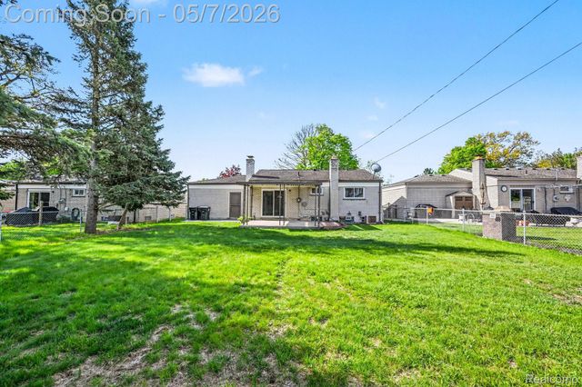 39106 Ross Street, Livonia, MI 48154