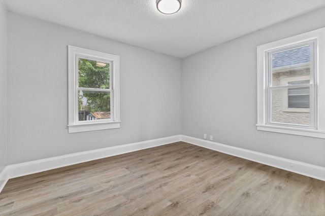 2915 Logan Avenue N, Minneapolis, MN 55411