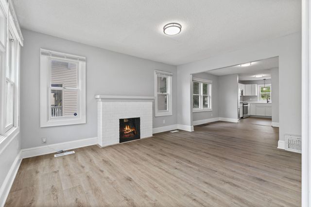 2915 Logan Avenue N, Minneapolis, MN 55411