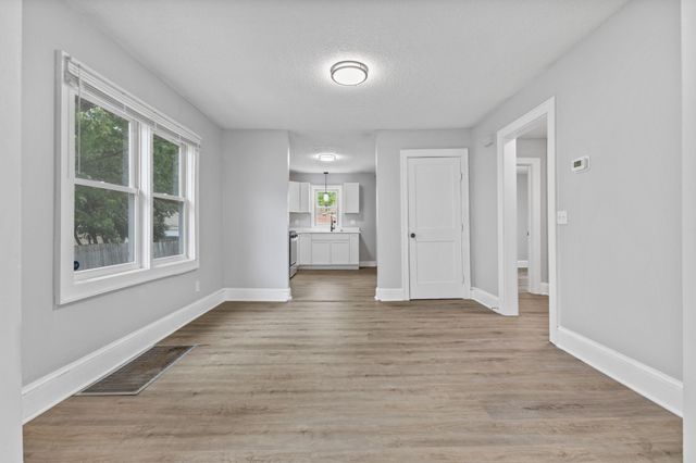 2915 Logan Avenue N, Minneapolis, MN 55411