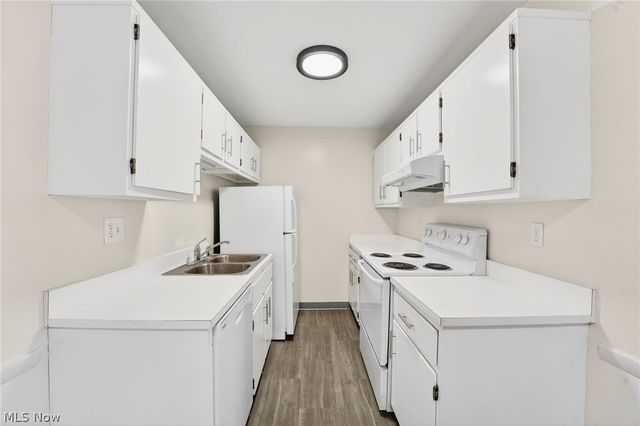 1930 King James 205, Westlake, OH 44145