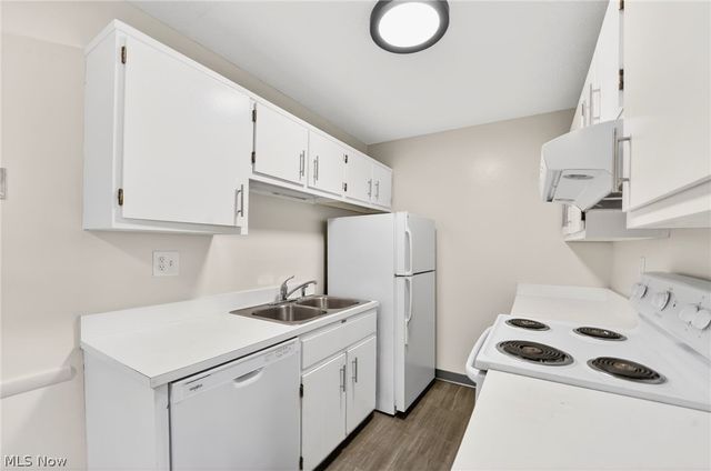 1930 King James 205, Westlake, OH 44145