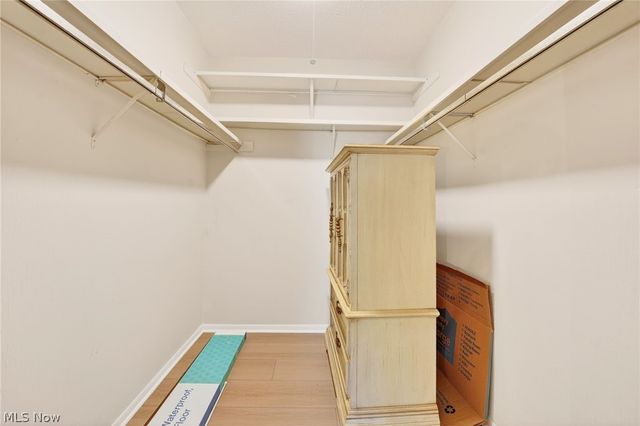 1930 King James 205, Westlake, OH 44145