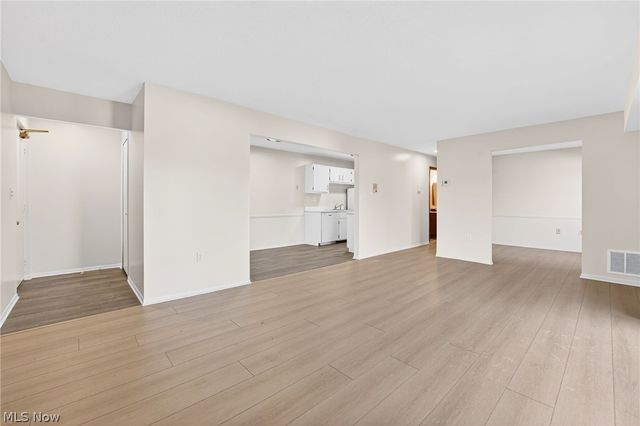 1930 King James 205, Westlake, OH 44145