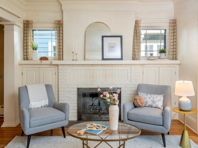 1945 Portland Avenue, Saint Paul, MN 55104