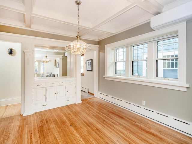 1945 Portland Avenue, Saint Paul, MN 55104