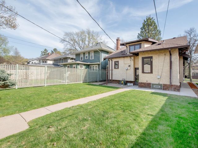 1945 Portland Avenue, Saint Paul, MN 55104