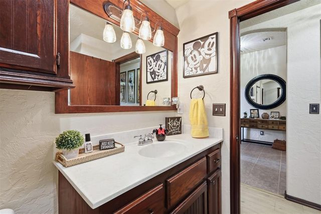 3304 Paul Drive, Oklahoma City, OK 73160