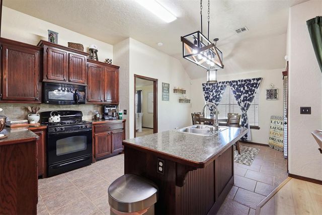 3304 Paul Drive, Oklahoma City, OK 73160
