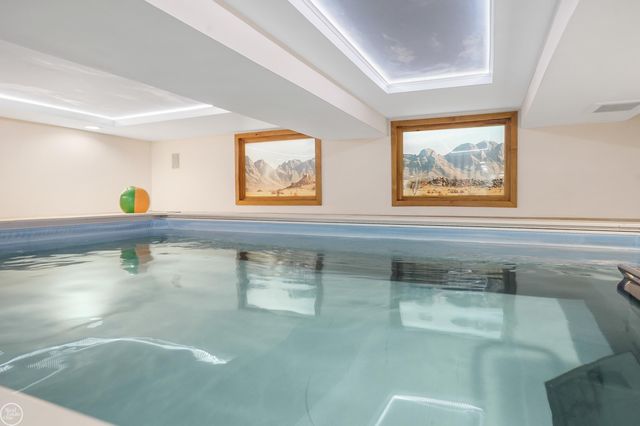 45073 Grant Park, Utica, MI 48317