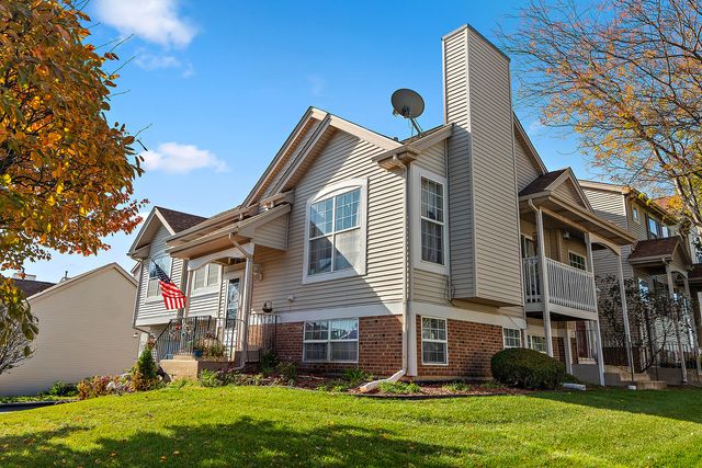 1352 Fox Hound Trail, Beecher, IL 60401