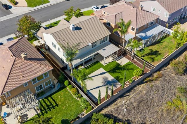 27876 Post Oak, Murrieta, CA 92562