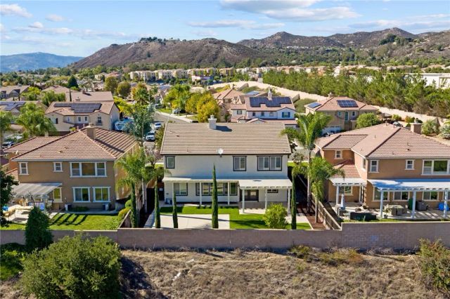 27876 Post Oak, Murrieta, CA 92562