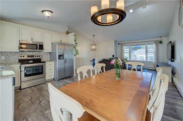 100 Holmes Road, Warwick, RI 02888