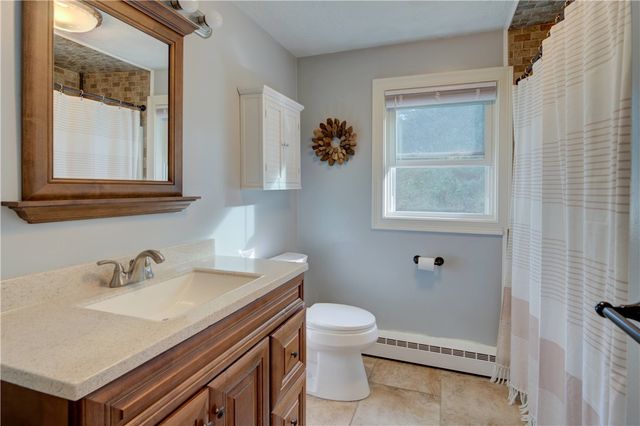 100 Holmes Road, Warwick, RI 02888