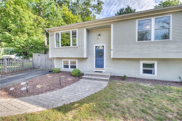 100 Holmes Road, Warwick, RI 02888