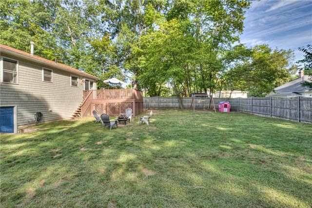 100 Holmes Road, Warwick, RI 02888