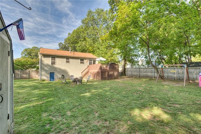 100 Holmes Road, Warwick, RI 02888