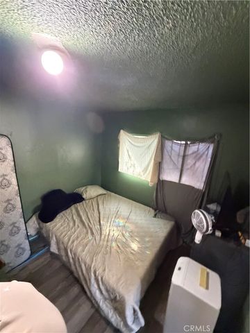 963 Hollins, Los Angeles, CA 90023