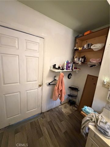 963 Hollins, Los Angeles, CA 90023