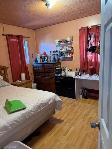 963 Hollins, Los Angeles, CA 90023