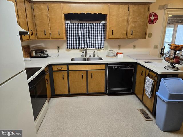 33293 MATTHEWSTOWN RD, Easton, MD 21601