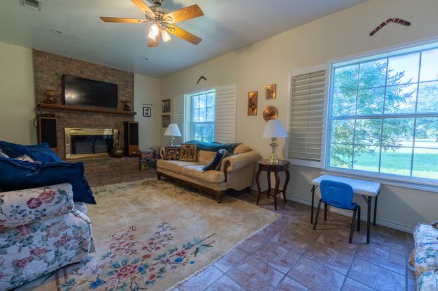 3100 Shady Oaks Drive, Brownwood, TX 76801